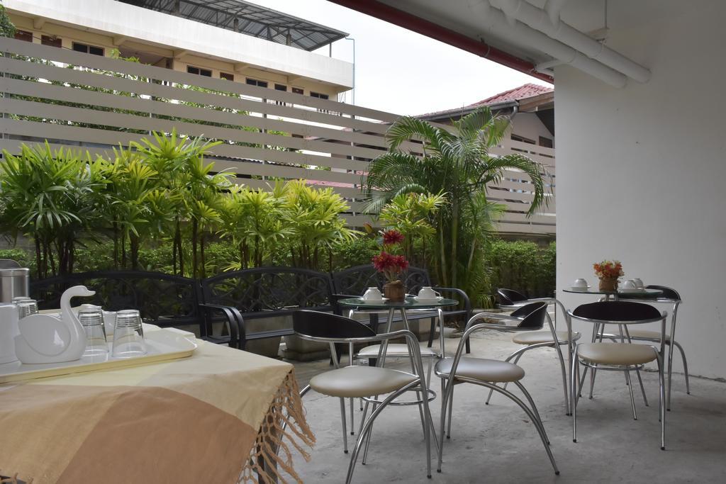 Nrv Place Apart Hotel Bangkok Exterior photo