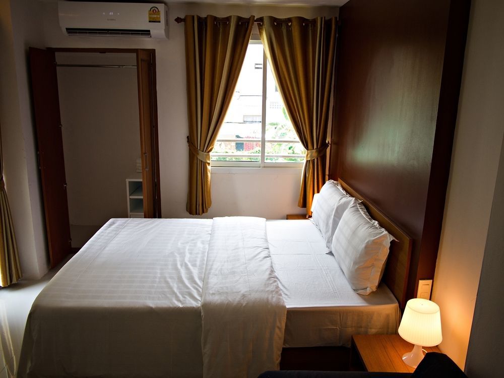 Nrv Place Apart Hotel Bangkok Exterior photo